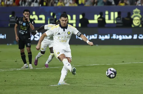 2025-05-21T181006Z_771162208_UP1EL5L1EGT6M_RTRMADP_3_SOCCER-SAUDI-NSR-KHA-REPORT