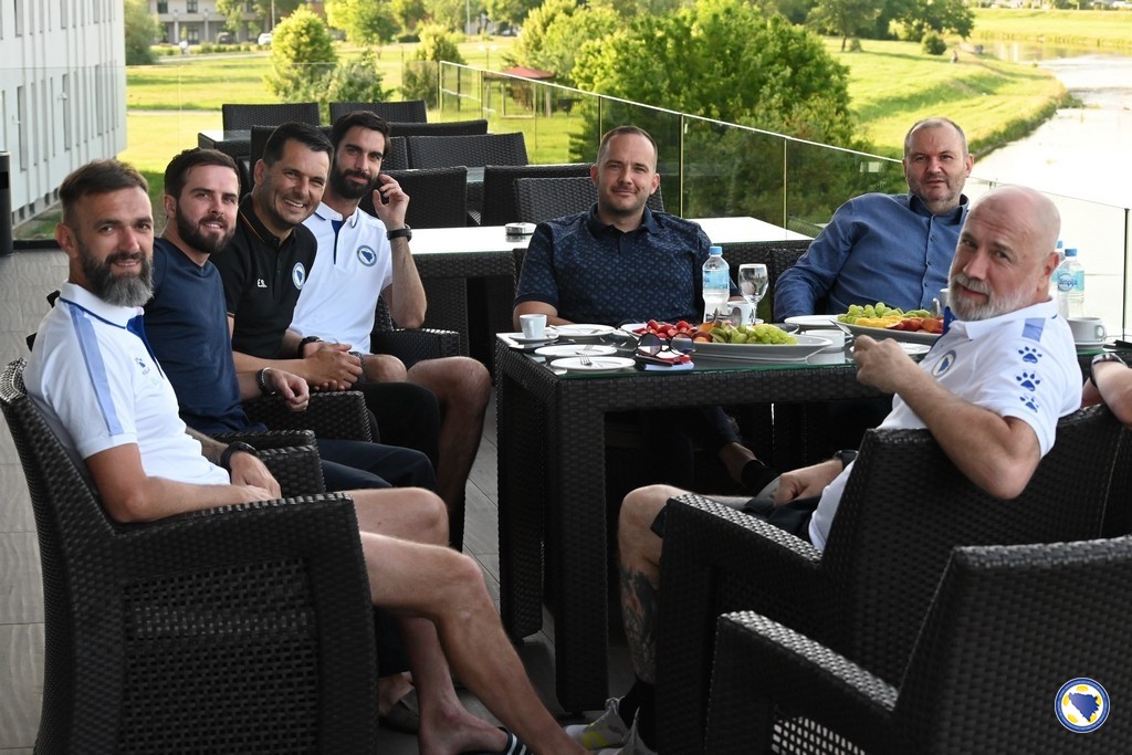 zeljekovic barbarez i pjanic.jpg